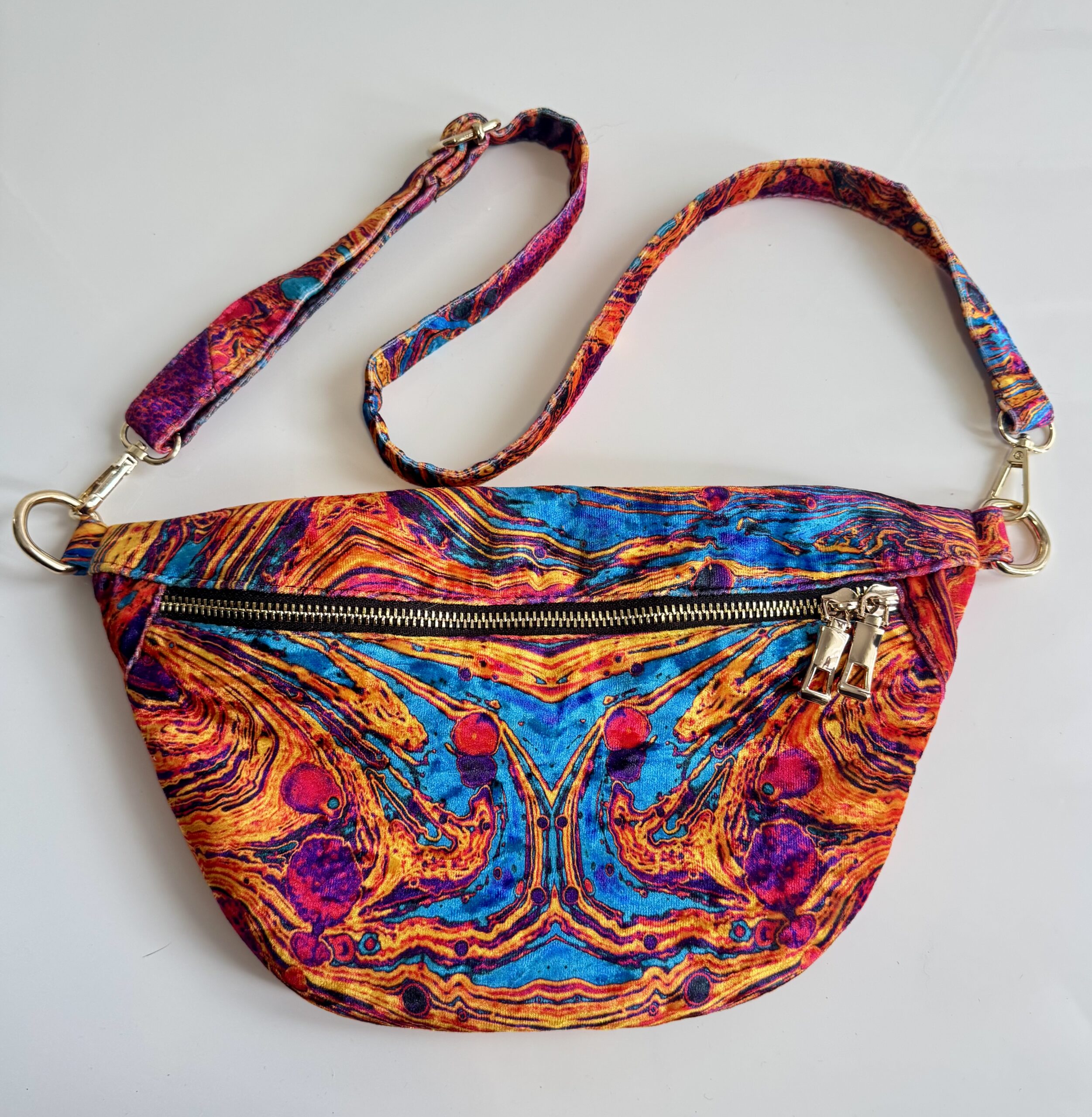 Główne zdjęcie produktu Nerka welurowa Nr.3